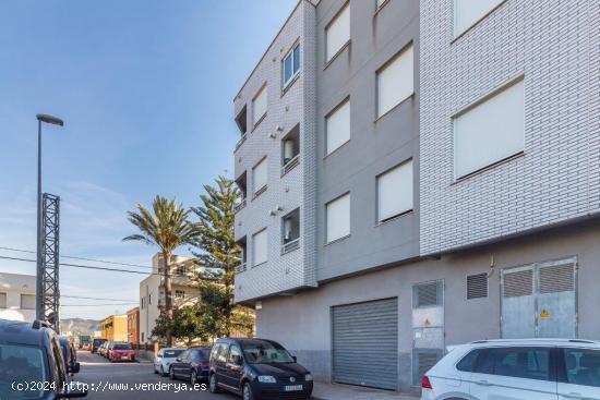 LOCAL COMERCIAL CON 274 M² EN PARTIDA BENADRESSA - CASTELLON