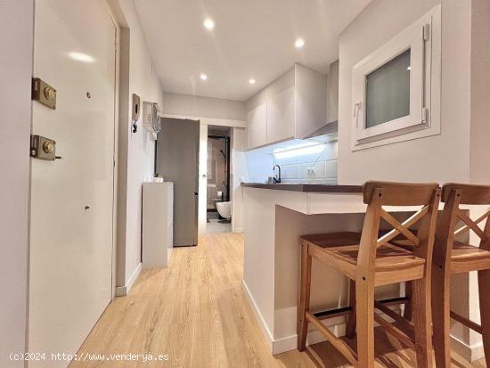 Sarrià-Sant Gervasi, y un apartamento completamente reformado tipo loft . - BARCELONA