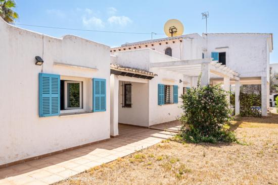 CHALET INDEPENDIENTE CON PISCINA - BALEARES