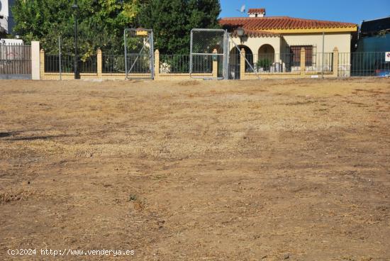 Parcela urbana en las Pajanosas - SEVILLA