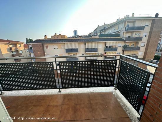  Piso con piscina comunitaria en Pineda de Mar - BARCELONA 