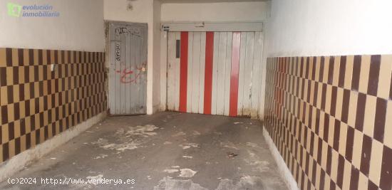 SE VENDE GARAJE EN PLENO CENTRO  DE BURGOS!! - BURGOS