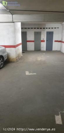 SE VENDE GARAJE EN PLENO CENTRO  DE BURGOS!! - BURGOS