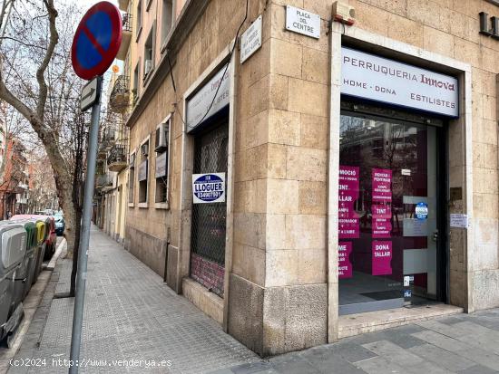 FANTASTICO LOCAL ESQUINERO EN PLAÇA DEL CENTRE - BARCELONA