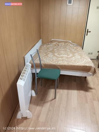 SE VENDE APARTAMENTO-LOCAL EN TARAZONA - ZARAGOZA