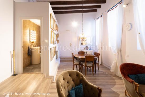 CASA EN EL CENTRO CON MUCHO ENCANTO - BARCELONA