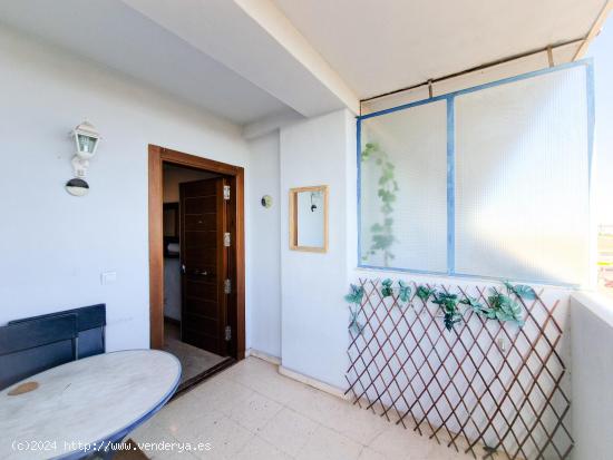 VENTA DUPLEX ÁTICO CON 2 TERRAZAS Y VISTAS DESPEJADAS, ZONA EL PLA - ALICANTE