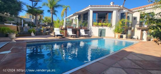  Espectacular vivienda en Pueblo Nuevo de Guadiaro - CADIZ 