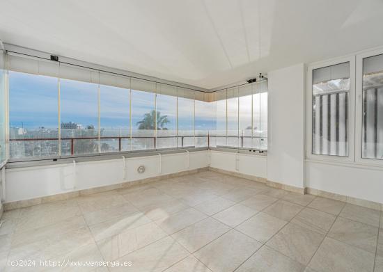 Elegante Piso en Venta con vistas al puerto en Portitxol - BALEARES