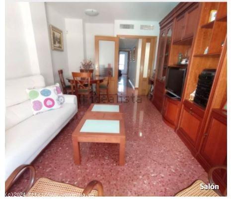 ALQUILER DE EXCELENTE PISO ZONA LA FLORIDA CON TRASTERO Y GARAJE - ALICANTE