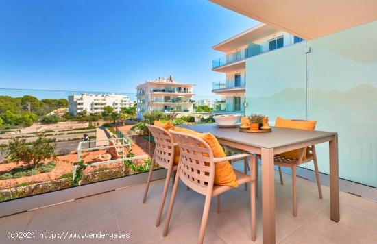 Mallorca, Cala D´Or, piso de obra nueva con piscina comunitaria y terraza cerca de la marina - BALE