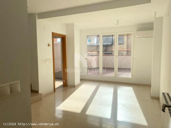  Ático Dúplex en Venta: ¡Con terraza y garaje! 122 m² - VALENCIA 