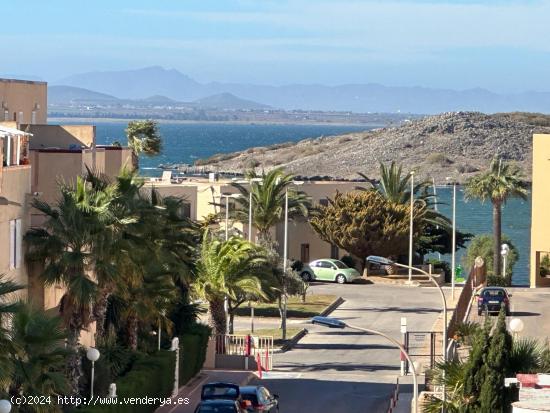 Precioso apartamento en venta con vistas al mar en La Manga del Mar Menor KM4 - MURCIA