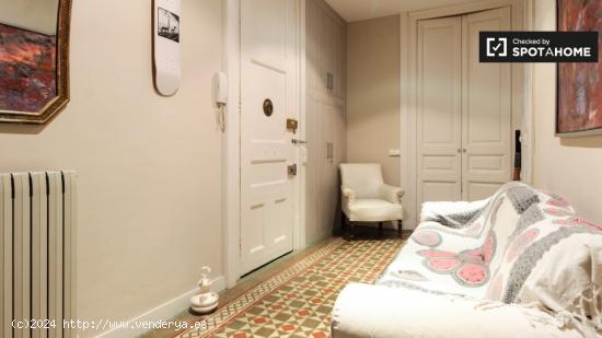 Acogedora habitación en alquiler, apartamento de 5 dormitorios, L’Eixample - BARCELONA