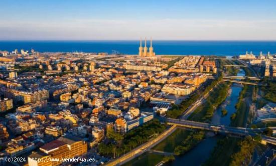 VENTA SOLAR EN BADALONA - BARCELONA