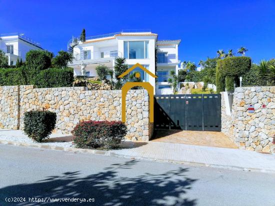 Lujosa villa en alquiler en Santa Ponsa - BALEARES