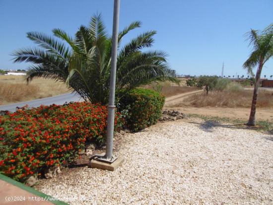 Casa en La Romeria de San Isidro, Gibraleón - HUELVA