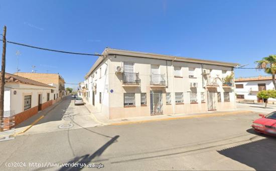 CASA EN VENTA EN LA CARLOTA - CORDOBA