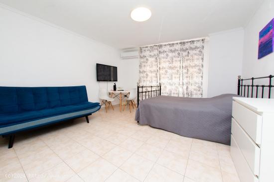  Estudio en venta cerca de la playa en Torrevieja - ALICANTE 