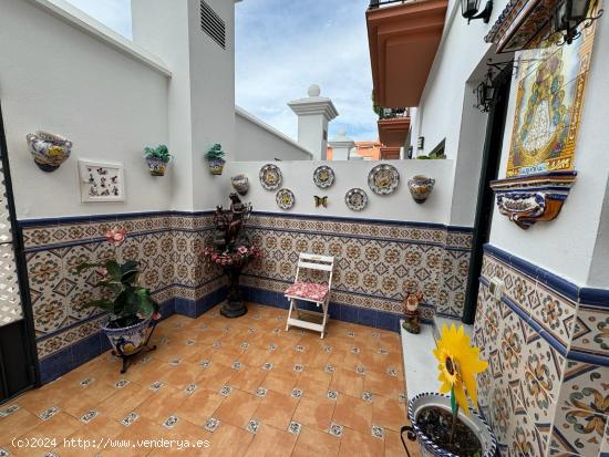 MARAVILLOSA CASA INDEPENDIENTE EN UNA UBICACIÓN PRIVILEGIADA ( PLAZA DE LAS INFANTAS) - CADIZ