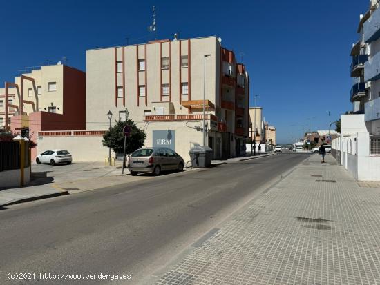  PARCELA URBANA EN CENTRO-PLAYA - CADIZ 