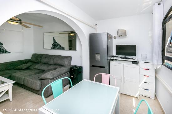 Hermoso apartamento de 1 habitación en Arroyo de la Miel, Benalmádena - MALAGA