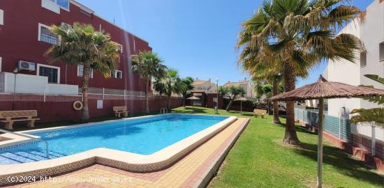 BUNGALOW DE 2 DORMITORIOS 2 BAÑOS EN LOS ALTOS  ( ORIHUELA COSTA) ALICANTE - ALICANTE