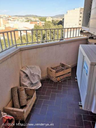 Piso en Venta en Ca n'Aurell - BARCELONA