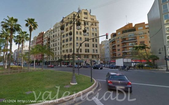 Local comercial en Alquiler en Extramurs - Valencia