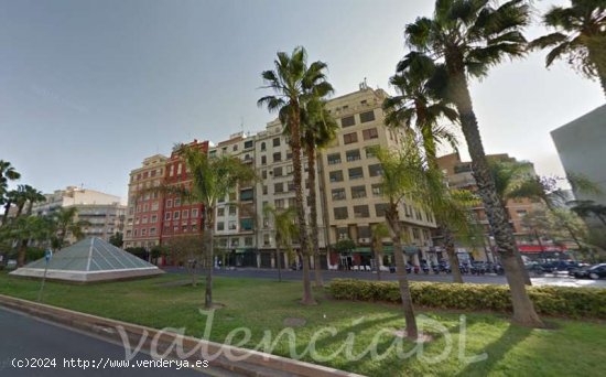 Local comercial en Alquiler en Extramurs - Valencia