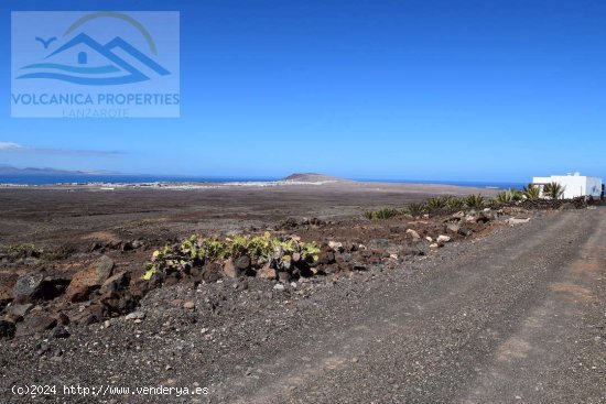 SE VENDE Gran parcela urbana con vistas panorámicas en Maciot, Playa Blanca, Yaiza - Yaiza