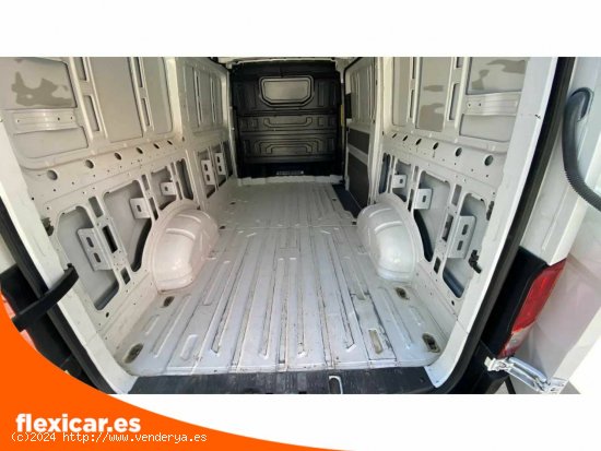 Volkswagen Crafter L3H2 2.0TDI 102cv Furgón - Jerez de la Frontera