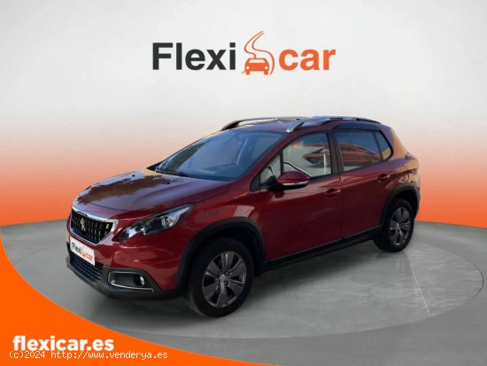 Peugeot 2008 Signature 1.2 PureTech 60KW (82CV) - Jerez de la Frontera