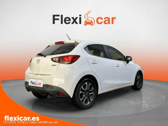 Mazda 2 Style 1.5 GE 77kW (105CV) - 5P (2015) - Vigo