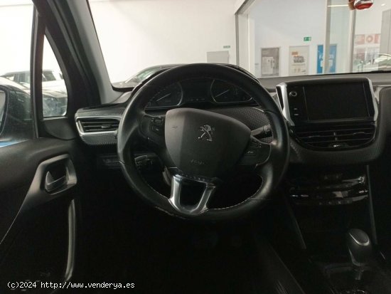 Peugeot 2008   1.2 PureTech 81KW (110CV) Auto Allure - Cadiz