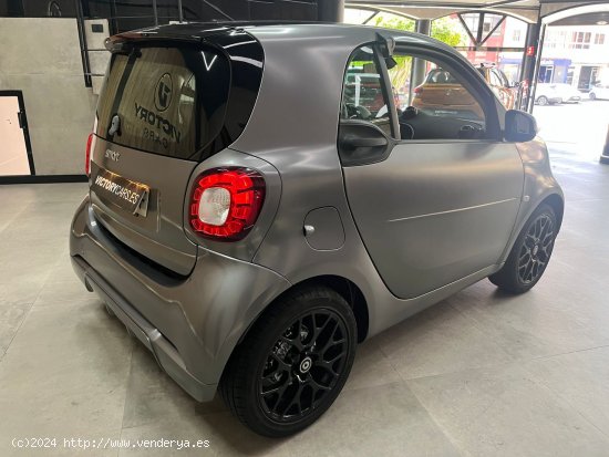 Smart Fortwo COUPE - Montaña los Vélez