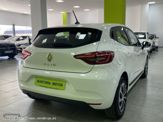 Renault Clio Business dCi 100 (74kw) de 2022 con 71.000 Km por 15.800 EUR. en Malaga