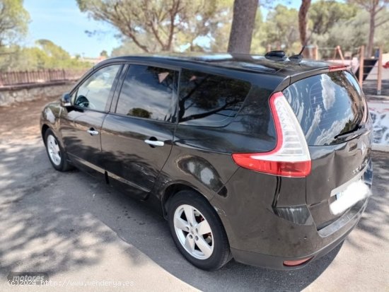 Renault Grand Scenic 1.5 DCi 105 Dynamique 5 plz de 2009 con 309.292 Km por 3.500 EUR. en Valencia