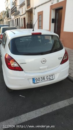 Opel Corsa 1.3 Eccoflex de 2010 con 184.776 Km por 3.900 EUR. en Badajoz