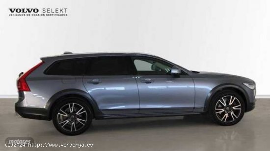 Volvo V 90 V90 Cross Country D5 AWD Pro Automatico de 2017 con 146.874 Km por 34.900 EUR. en Almeria