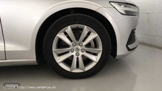 Volvo V 60 D3 Momentum Automatico de 2019 con 57.979 Km por 34.900 EUR. en Almeria