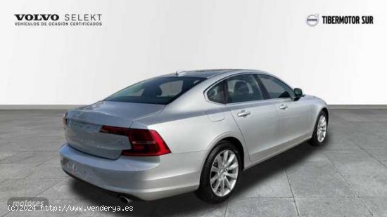 Volvo S 90 2.0 D4 MOMENTUM AUTO 190 4P de 2018 con 67.258 Km por 30.895 EUR. en Madrid