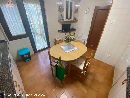 REF 05322:  CASA UNIFAMILIAR PROXIMA AL CENTRO DE  OURENSE - ORENSE