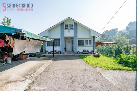 Casa independiente con terreno en Cartes - CANTABRIA