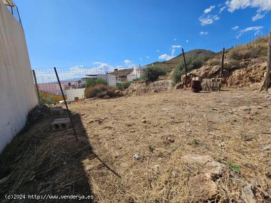 SOLAR URBANO - ALMERIA