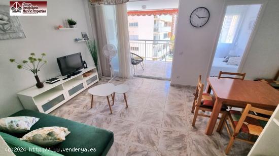 Apartamento de Dos Dormitorios Reformado en Rincon de Loix, Benidorm - ALICANTE