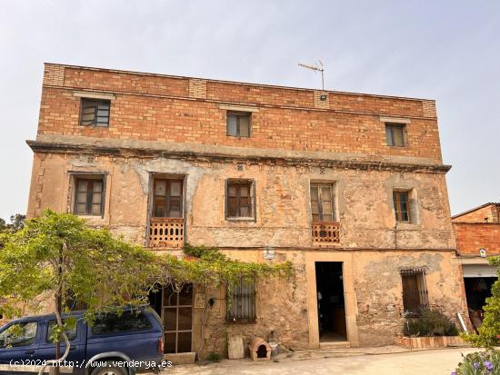 CASA PAIRAL EN VENDA A SANTA MARGARIDA DE MONTBUI - BARCELONA