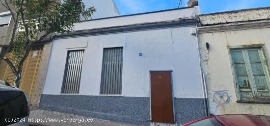 CASA EN CRUZ DEL SEÑOR - SANTA CRUZ DE TENERIFE