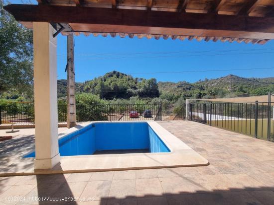 CHALET REFORMADO EN LA BARRACA DE AGUAS VIVAS ALZIRA - VALENCIA