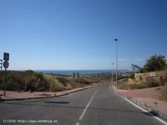  Solar urbano de procedencia bancaria - CADIZ 